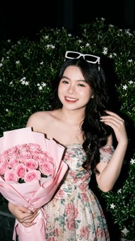 ?Câu lệnh Gemini tạo ảnh tặng hoa cho phái đẹp dịp 8/3