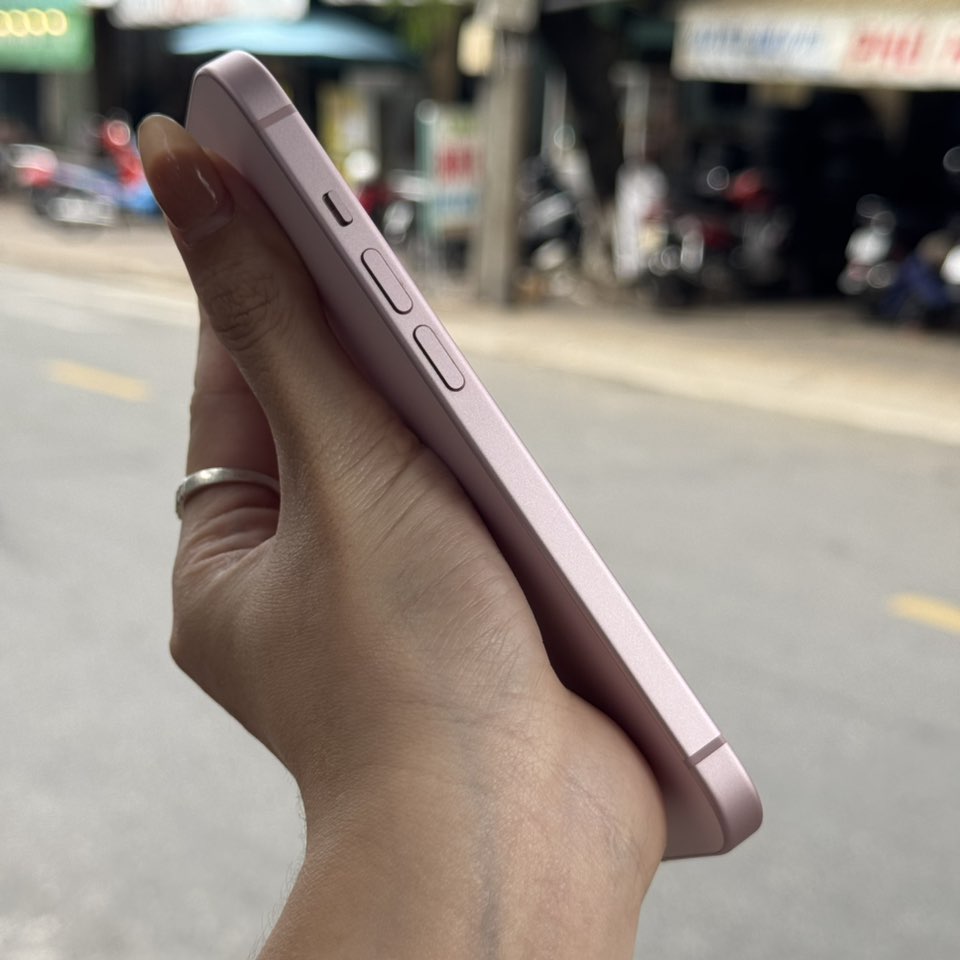 15 Plus 128G Like New