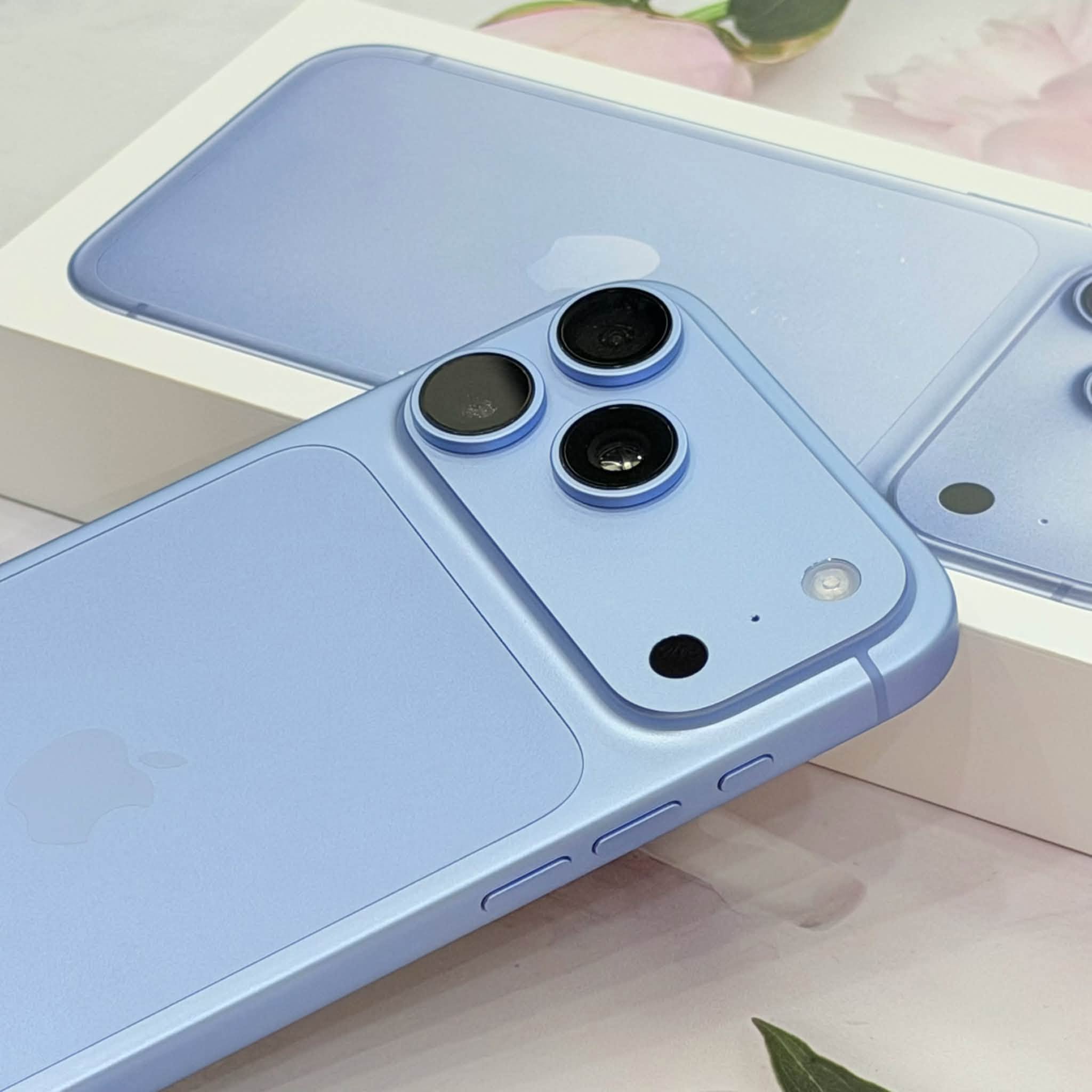 iPhone 18 Pro 512G Xanh Băng Thanh New Sale ( giá theo ngày)